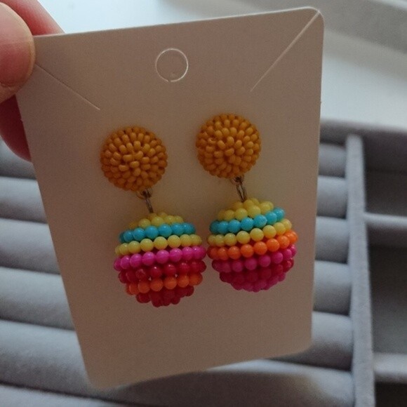Seed Beaded Ball Drop Earrings - yellow/yellow/red yellow/yellow/pink color comb - Picture 3 of 6